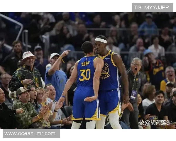 勇士与火箭的巅峰对决一触即发谁能在这场较量中笑到最后