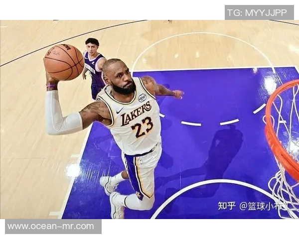 湖人复赛迎战国王全力争胜展现球队实力与斗志 湖人复赛迎战国王全力争胜展现球队实力与斗志