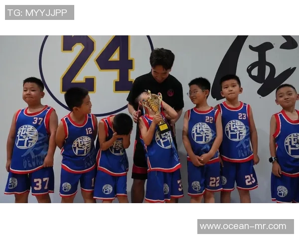 刘铮的篮球之路：从青涩少年到职业球员的奋斗历程与心路历程