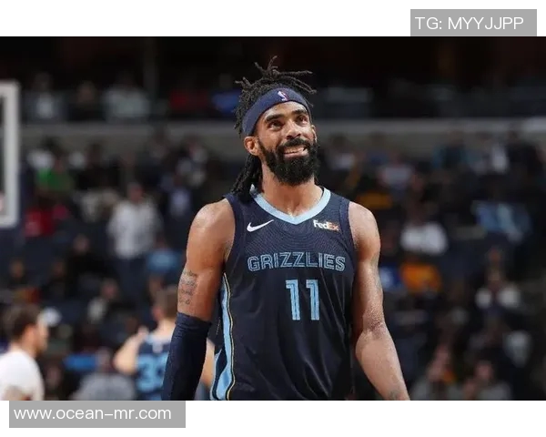 迈克康利的篮球之路与职业生涯的辉煌成就解析